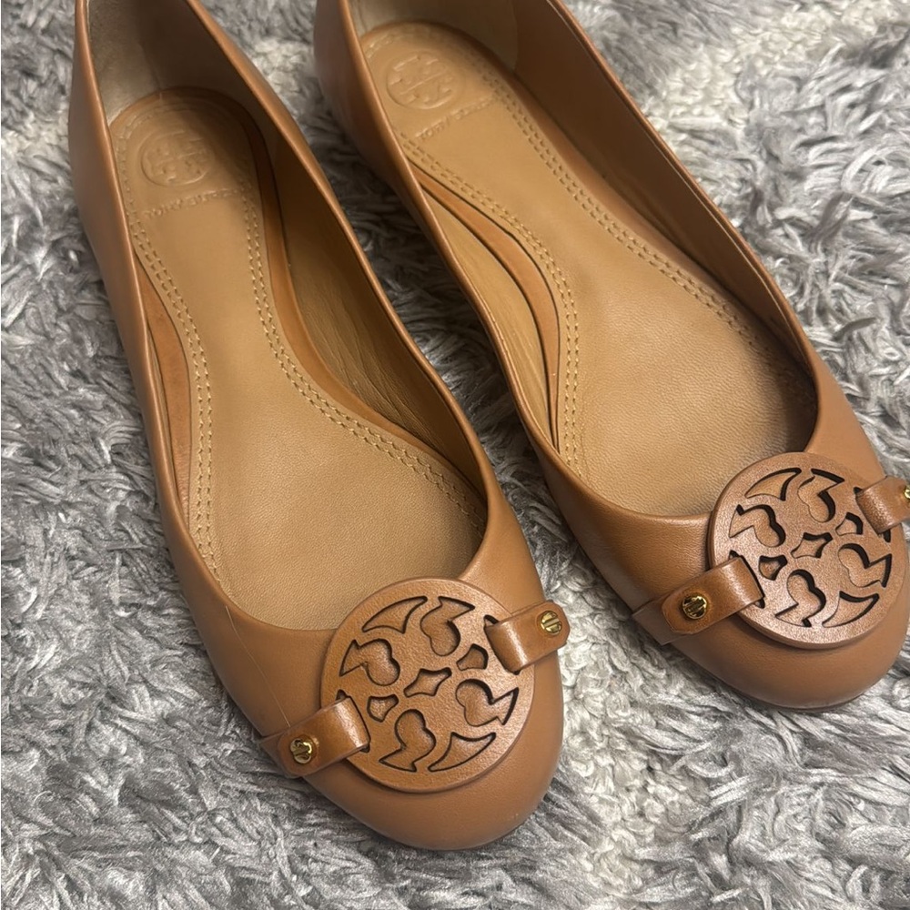 Tory Burch Tan Leather Flats with Signature Medallion